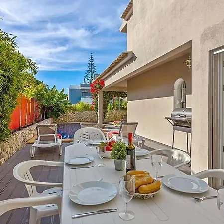 Sleeps 6 With Pool And Air Con 别墅 维拉摩拉